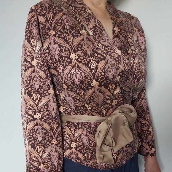 Gap 100% Silk Fitted Wrap Brown Blouse, Size Small - Picture 4 of 4